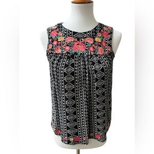 Savanna Jane Women’s Sz Small Black Tribal Embroidered Sleeveless Top Blouse